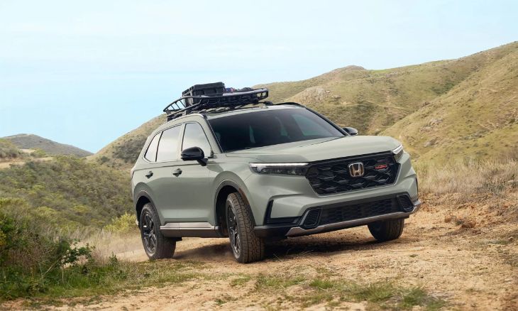 2026 Honda CR-V Hybrid design showing exterior updates and hybrid system upgrades