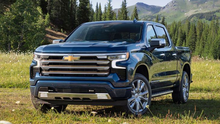 Chevy Silverado Tow Mirror Comparison and Styling