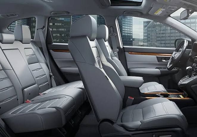 Honda CR-V interior cabin acoustics and microphone zones