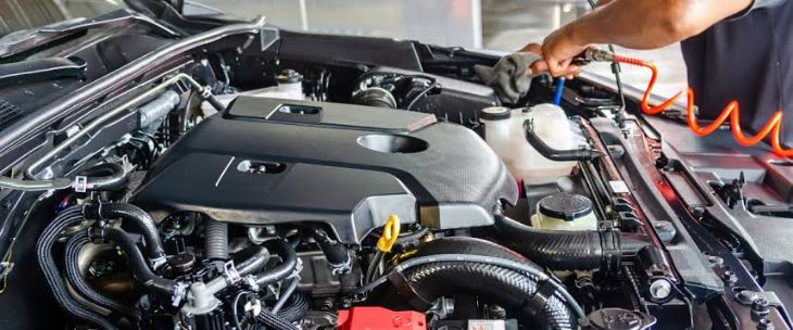 Engine oil capacity and turbocharger system of a Honda CR-V