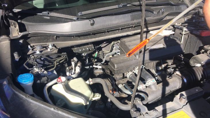 How to check Honda CRV oil dilution on dipstick