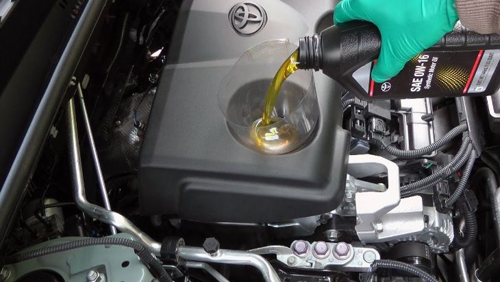 Selecting the right oil for 2018 toyota rav4 engine