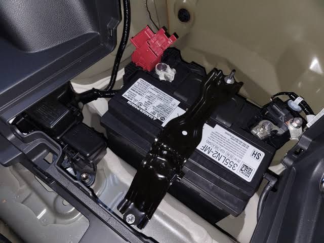 2021 Toyota RAV4 battery under hood examination